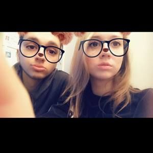 Meet your Posher, Karissa